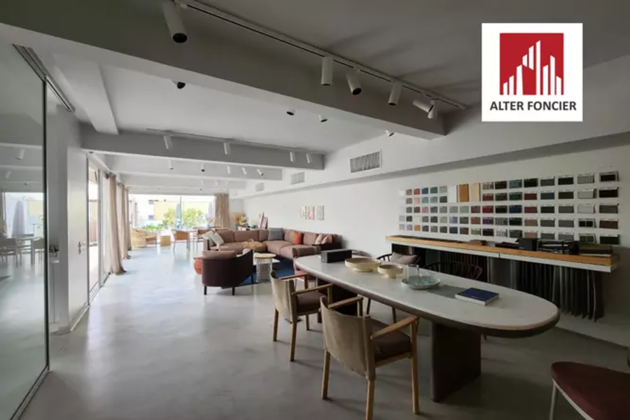 Bureau 300 m² dont 100 m² de terrasse, Gauthier
