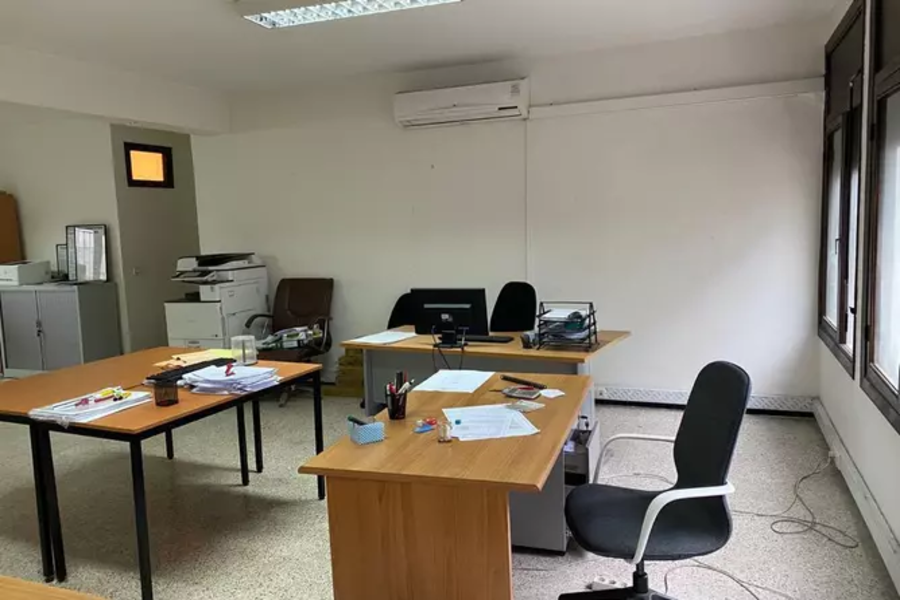 Bureau 130 m² Zerktouni / Roudani